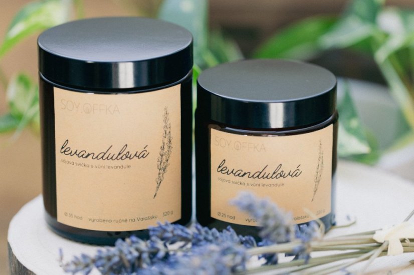 Levandulová - sójová svíčka v hnědém skle (180 ml) - velikost: 180 ml, Druh knotu: dřevěný knot