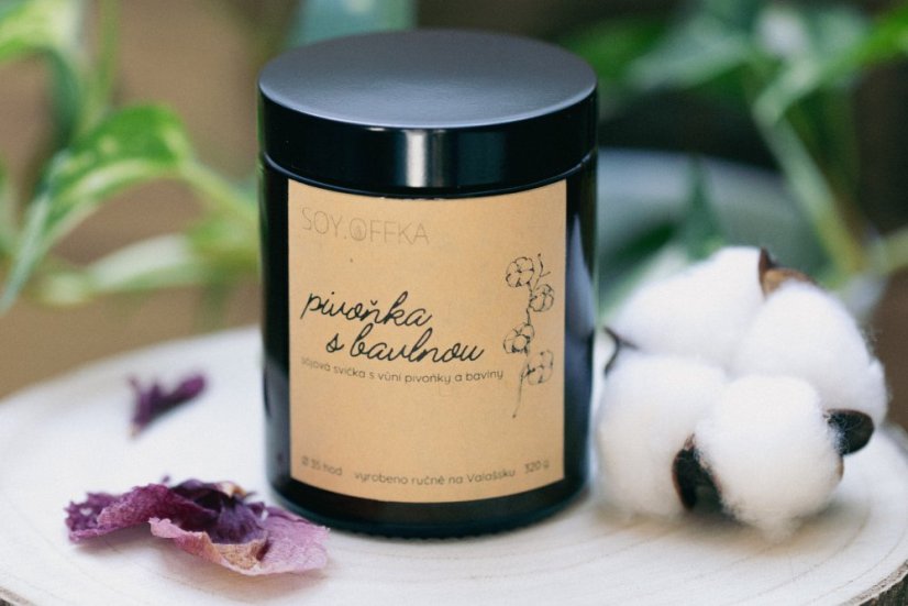 Pivoňka s bavlnou - sójová svíčka v hnědém skle (180 ml)